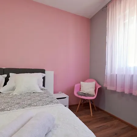 Tinel Apartment Trogir