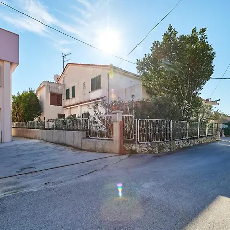 Apartment Tinel *